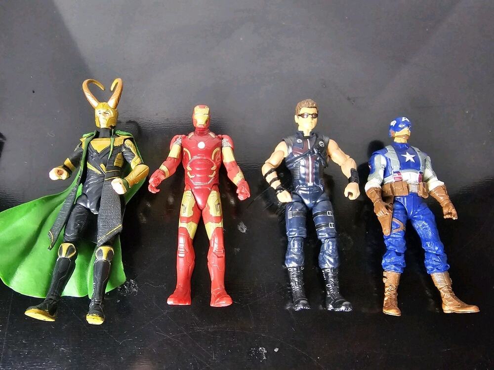 Marvel Universe Lot Of 4 Figures Loki Iron Man Capt. America And Hawk